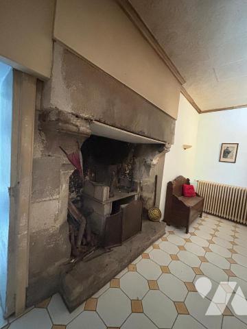 Maison à rénover quartier gare angle de rue passante