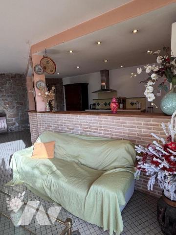 Maison à rénover quartier gare angle de rue passante