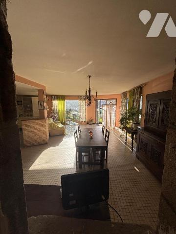 Maison à rénover quartier gare angle de rue passante