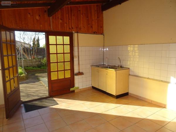 Maison de ville à vendre à Chauvigny dans la Vienne (86300), ref : 2527 Maison de ville à vendre à Chauvigny dans la Vienne (86300), ref : 2527 Maison de ville à vendre à Chauvigny dans la Vienne (86300), ref : 2527