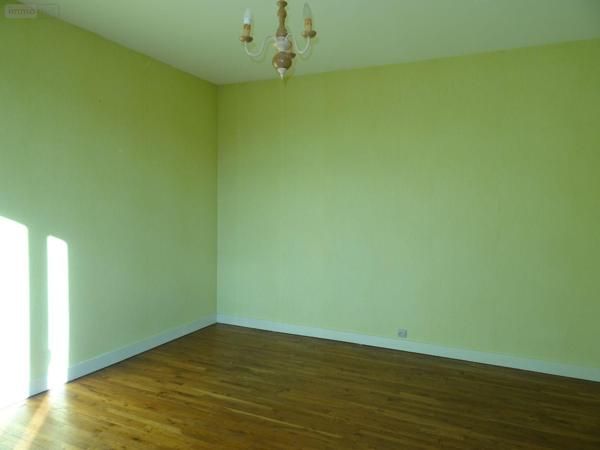 Maison de ville à vendre à Chauvigny dans la Vienne (86300), ref : 2527 Maison de ville à vendre à Chauvigny dans la Vienne (86300), ref : 2527 Maison de ville à vendre à Chauvigny dans la Vienne (86300), ref : 2527