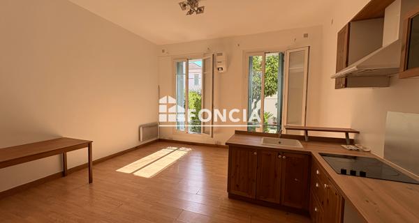 Location Appartement 2 pièces 36.95 m² - Hyères 83400