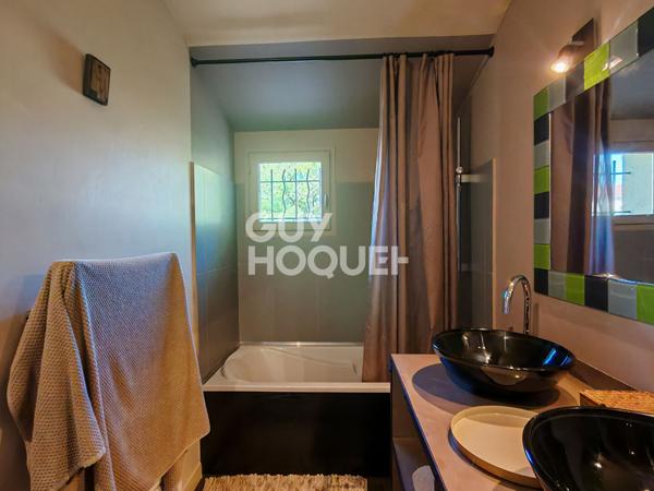 Maison prête à vivre 74m² avec jardin, terrasse et stationnements privatifs - Proximité commodités