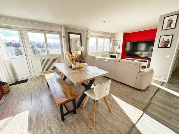 Appartement 4 pièce(s) 3 chambre(s) 90 m²