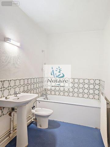 Appartement à rénover à vendre à Chalon-sur-Saône en Saône-et-Loire (71100), ref : 71022/439   
BOUCICAUT