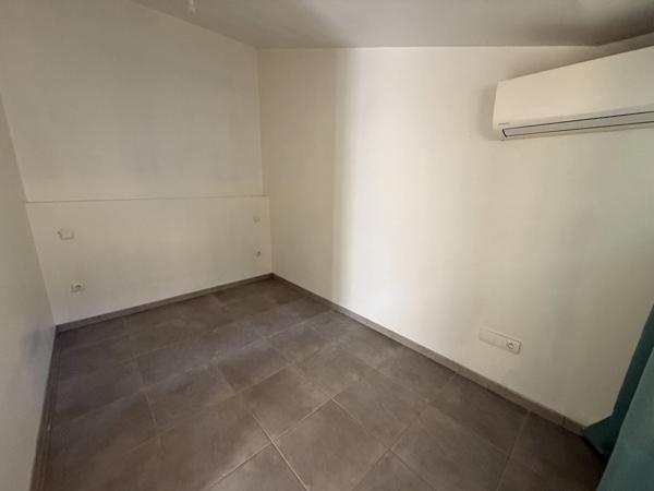 Maison T2 de 33 m² de plain pied à Courthézon ? Courthezon