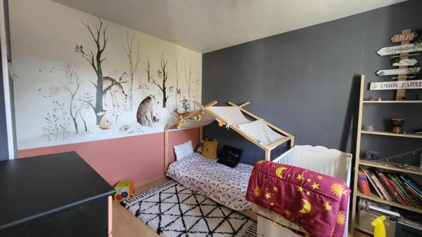 FAYET -CHARMANTE MAISON 4 CHAMBRES-JARDIN-GARAGE