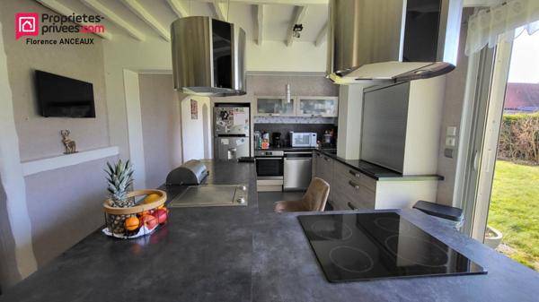 FAYET -CHARMANTE MAISON 4 CHAMBRES-JARDIN-GARAGE