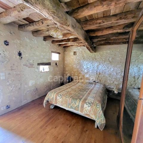 Maison de campagne avec 5 dépendances à restaurer à vendre, à proximité de Saint-Clar (32)