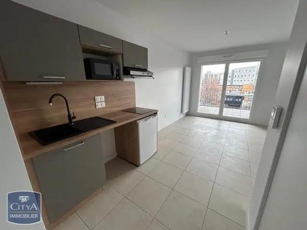 Appartement à louer 2 pièces 32.9m²
