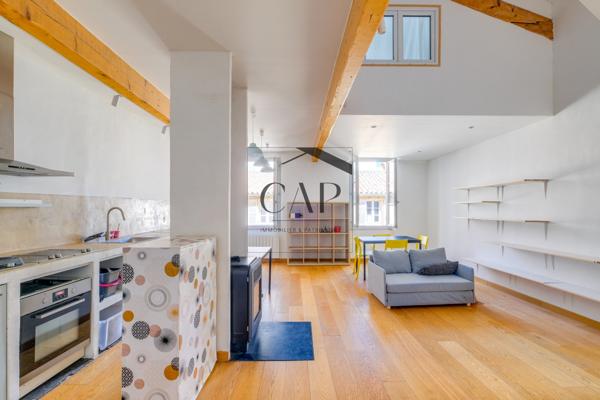 Aix-en-Provence (13100) MAGNIFIQUE DUPLEX T3/T4 A AIX-EN-PROVENCE CENTRE, AU CALME