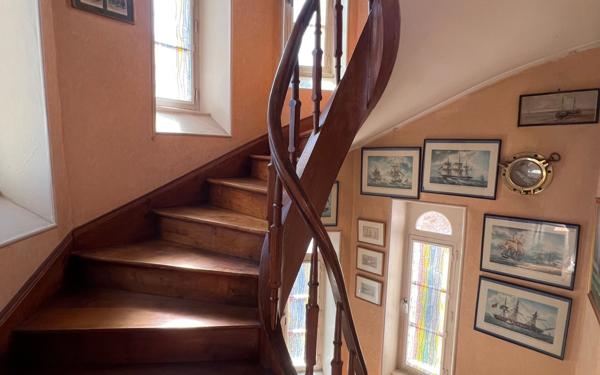 Maison à vendre    6 pièces •  Espalion