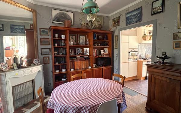 Maison à vendre    6 pièces •  Espalion