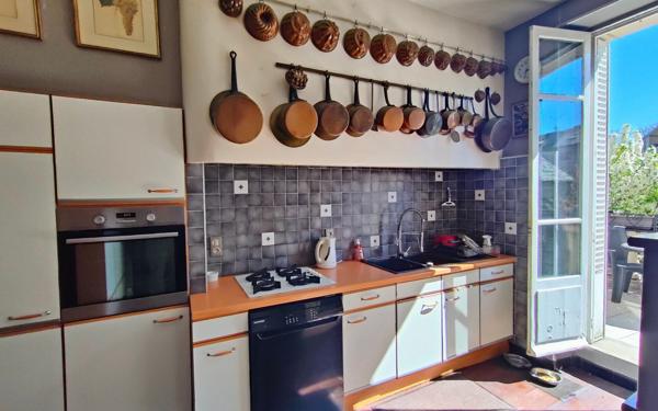 Maison à vendre    6 pièces •  Espalion