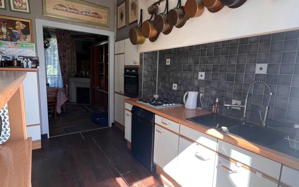 Maison à vendre    6 pièces •  Espalion