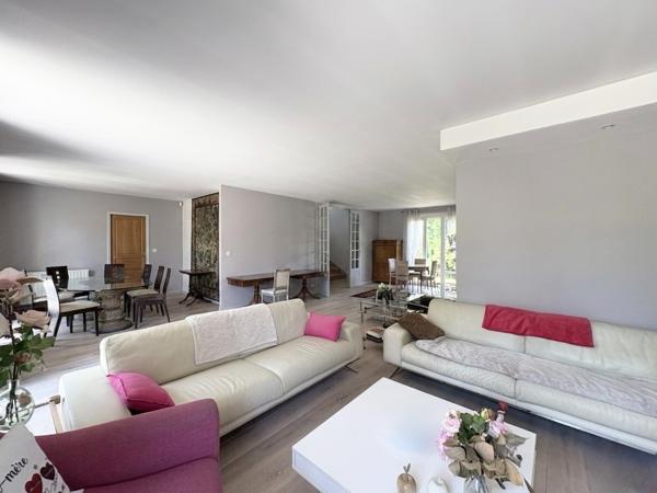 Maison Plaisir 8 pièce(s) 183 m2