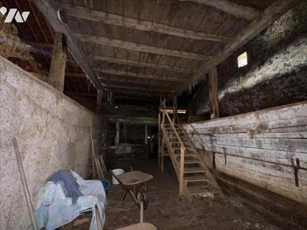 CORPS DE FERME A RENOVER