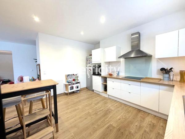 Maison 6 pièces - 142 m²