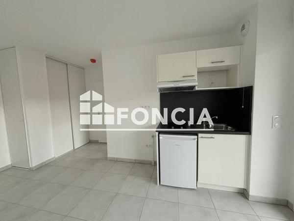 Location Appartement 2 pièces 43.4 m² - 18 RUE DU MARECHAL LECLERC RESIDENCE AU PLURIEL Clermont Ferrand 63000