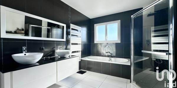 Maison à vendre 7 pièces 190 m² Izon