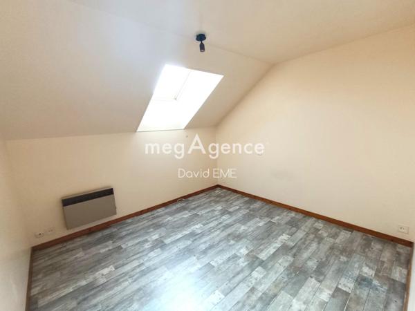 Immeuble à Aizenay, 85190 - 172m²