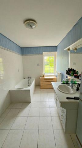 RENAZE - Maison 3 chambres avec jardin de 410 m2