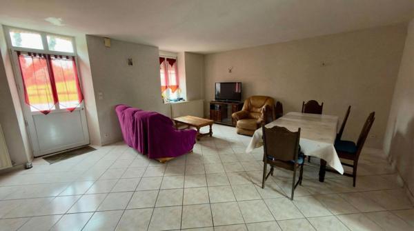 RENAZE - Maison 3 chambres avec jardin de 410 m2