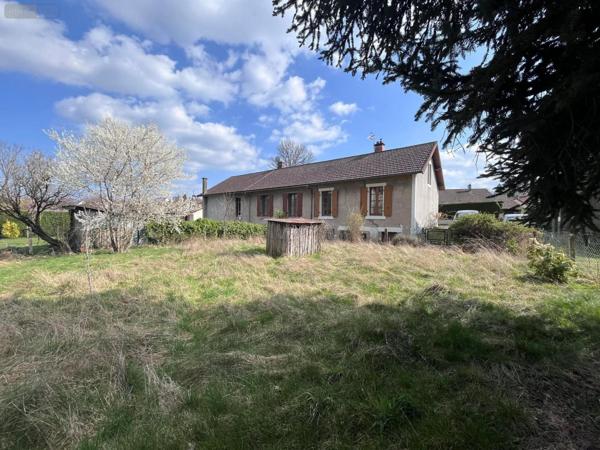 Maison à vendre à Champagnac dans le Cantal (15350), ref : 85T-15029