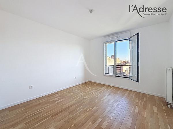 Appartement Suresnes 2 pièce(s) 41 m2/Balcon/Parking