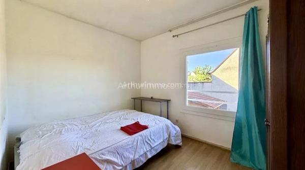 Vente                                                      Maison
                        
                     5 pièces                      127 m2                     à Morestel
