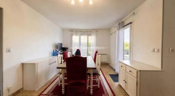 Vente                                                      Maison
                        
                     5 pièces                      127 m2                     à Morestel