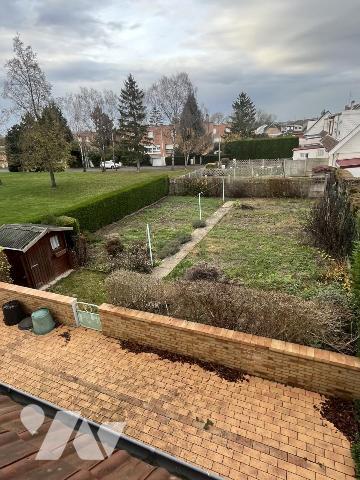 Maison traditionnelle des années 1970