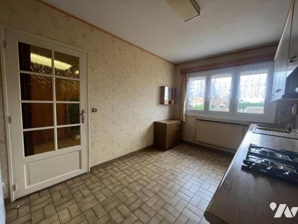 Maison traditionnelle des années 1970