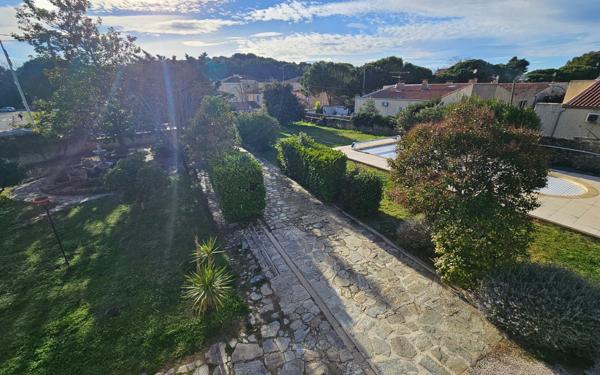 Maison à vendre    7 pièces • 170 m2 Salon-de-Provence