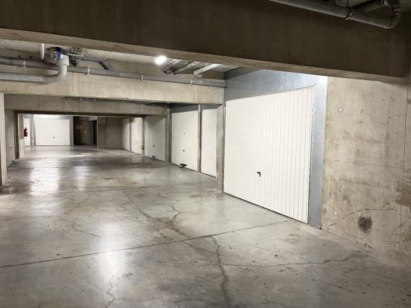 Appartement à NIMES (30000)