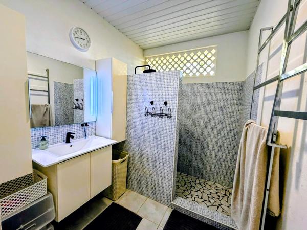 Maison à MACOURIA, 97355 - 4 pièces 95m²
