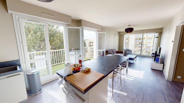 Appartement 6 pièces – 112 m² environ à Nantes (ref : 1879B)