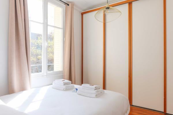 Appartement Paris 3 pièce(s) 64 m2