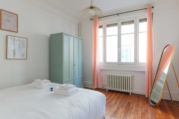 Appartement Paris 3 pièce(s) 64 m2