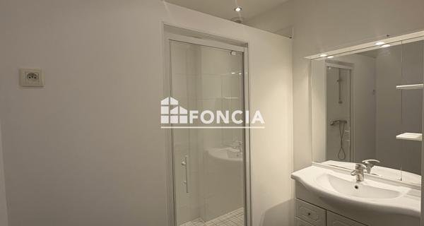 Location Appartement 4 pièces 79.26 m² - Grenoble 38100