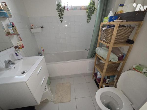 MARCQ EN BAROEUL, IMMEUBLE DE RAPPORT OCCUPE COMPRENANT UN LOCAL COMMERCIAL + 6 APPARTEMENTS + 3 GAR