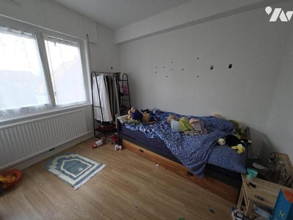 MARCQ EN BAROEUL, IMMEUBLE DE RAPPORT OCCUPE COMPRENANT UN LOCAL COMMERCIAL + 6 APPARTEMENTS + 3 GAR