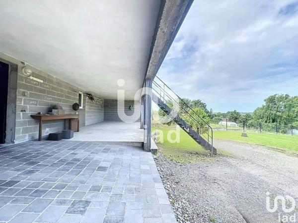 Pavillon 7 pièces de 135 m² à Delettes (62129)