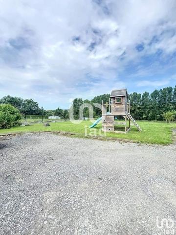 Pavillon 7 pièces de 135 m² à Delettes (62129)