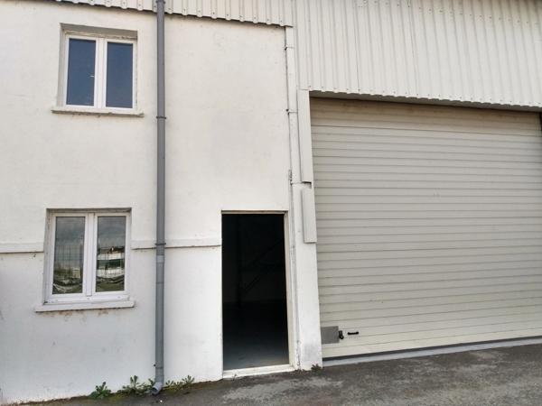 Dpt Savoie (73), à louer CHAMBERY local d'activité 110 M²