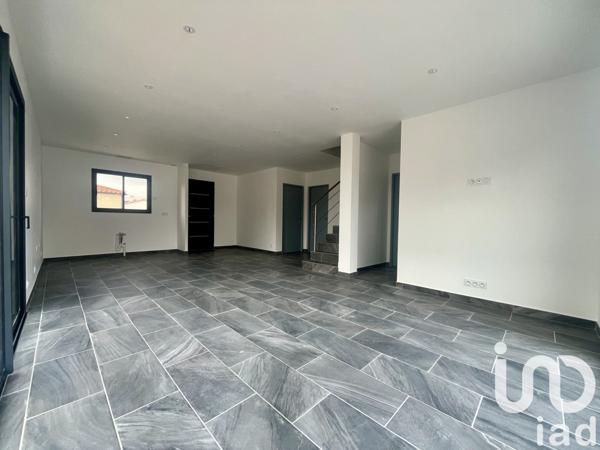 Maison 4 pièces de 91 m² à Saint-Jean-Pla-de-Corts (66490)