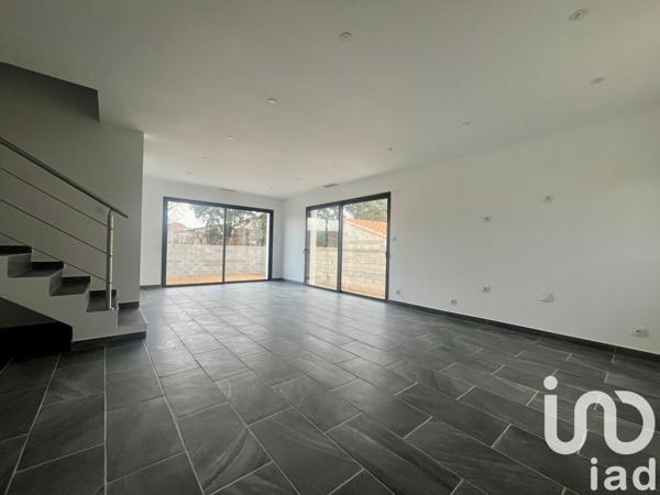 Maison 4 pièces de 91 m² à Saint-Jean-Pla-de-Corts (66490)
