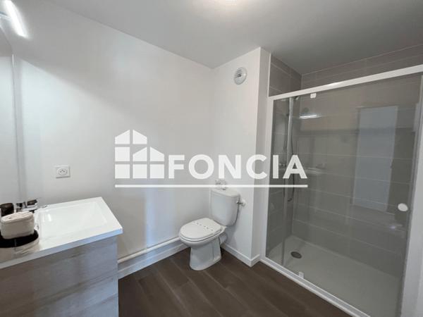 Location Appartement 2 pièces 44.9 m² - Laval 53000