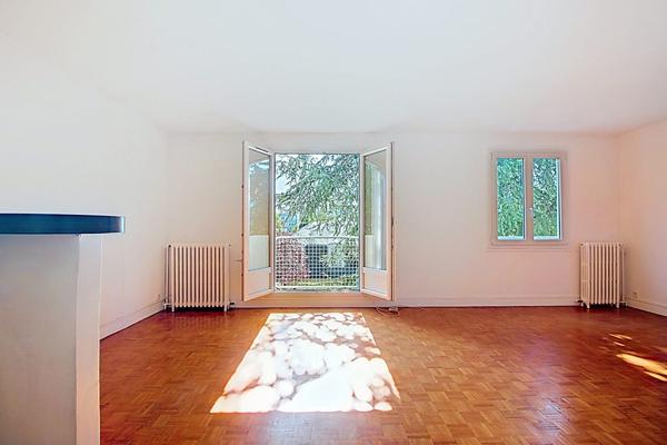 APPARTEMENT RUEIL-MALMAISON BELLE-RIVE 3 PIECES 2 CHAMBRES 2ÈME ET DERNIER ÉTAGE, BALCON, 2 MN A PIED DU RER, TRAVAUX DE RENOVATION ENERGETIQUE VOTES ET PAYES