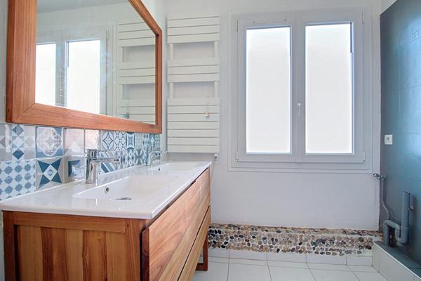 APPARTEMENT RUEIL-MALMAISON BELLE-RIVE 3 PIECES 2 CHAMBRES 2ÈME ET DERNIER ÉTAGE, BALCON, 2 MN A PIED DU RER, TRAVAUX DE RENOVATION ENERGETIQUE VOTES ET PAYES